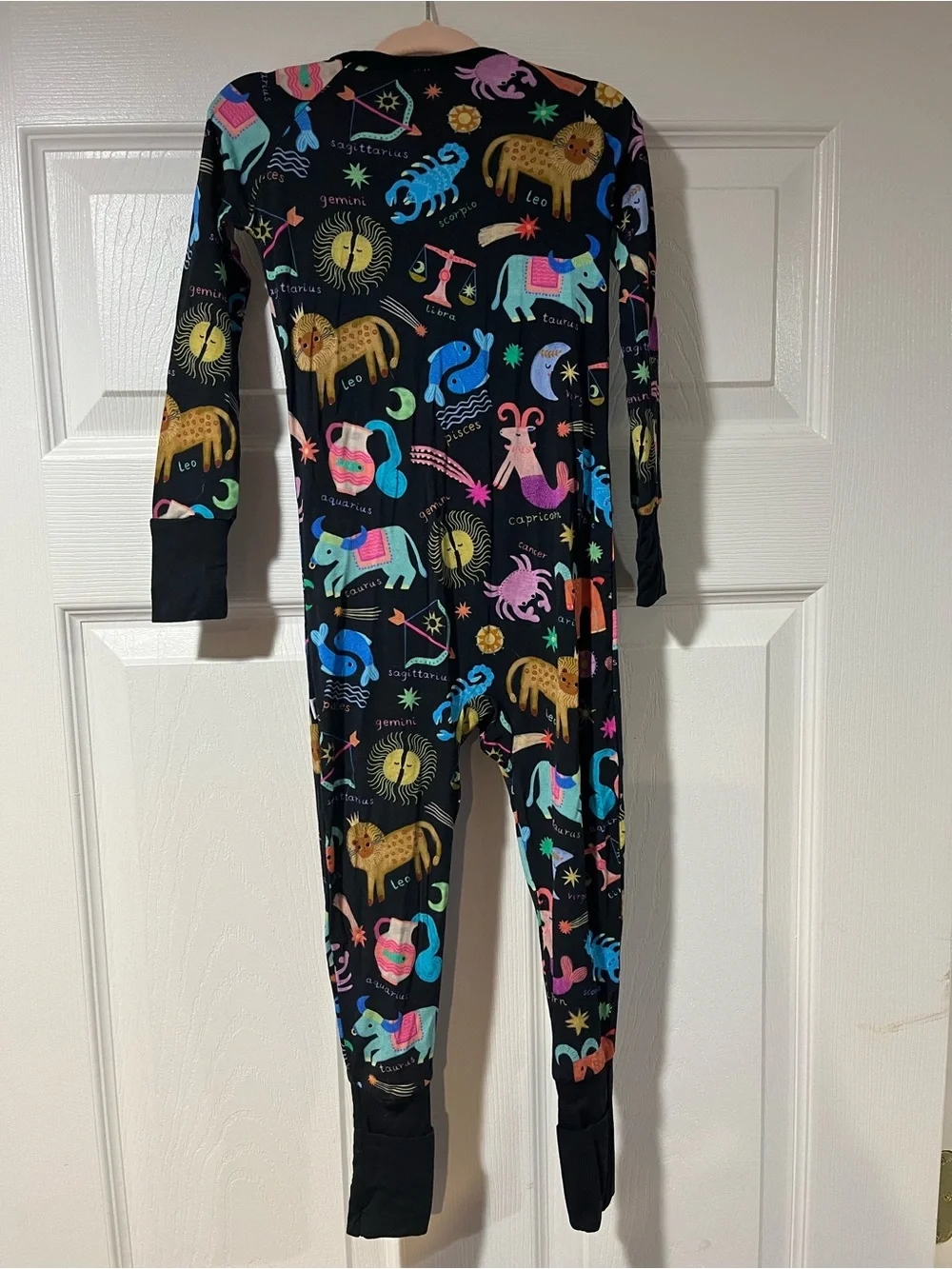NWOT Little Sleepies 18-24m Star Signs Zodiac Print One-Piece Pajama